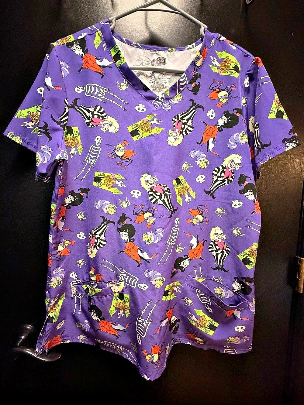 Beetlejuice Short Sleeve Top Purple graphic Medium